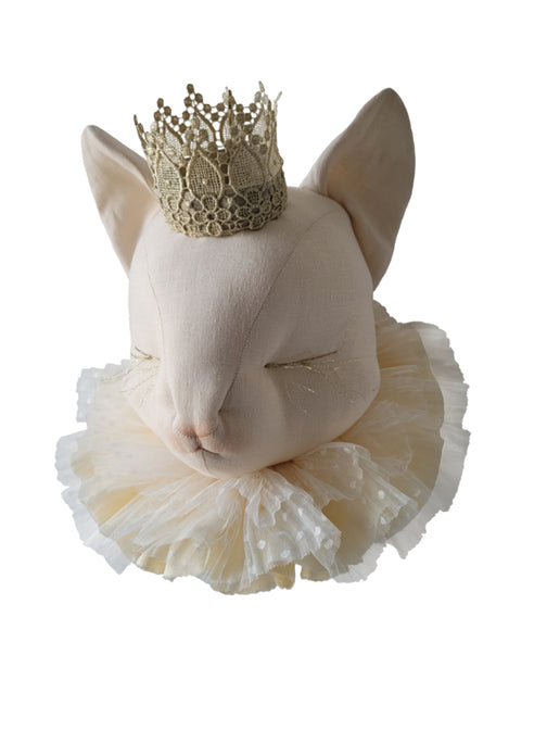 Kat Mia - Love Me Decoration