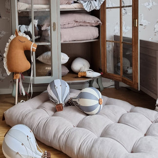 Matelas de jeu en lin Taupe
