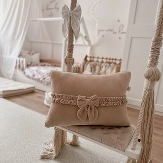 Coussin avec noeud