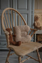 Letter kussen teddy beige