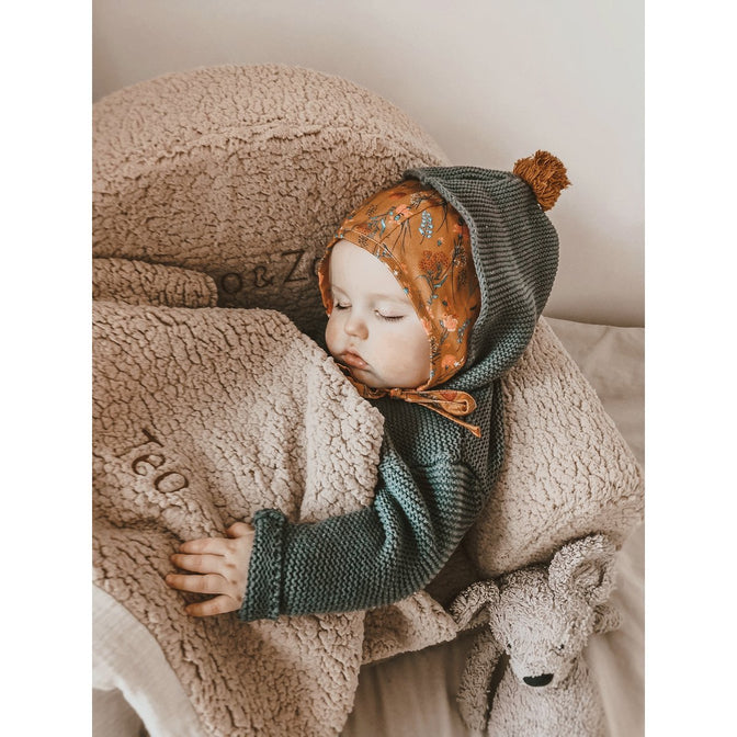 Weiche "Teddydecke" mit gesticktem Namen - beige