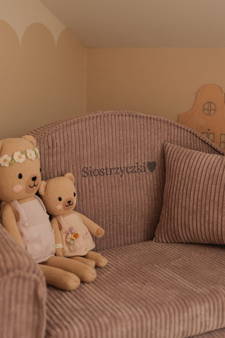 Rib sofa Magenta Grey - met geborduurde naam