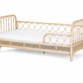 Rotan peuterbed / juniorbed Sterre