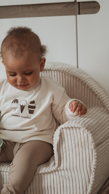 Rib stoel Off White - met geborduurde naam
