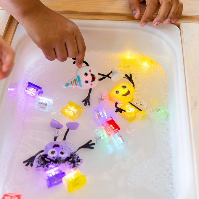 Light up cubes Party Character - Glo Pals
