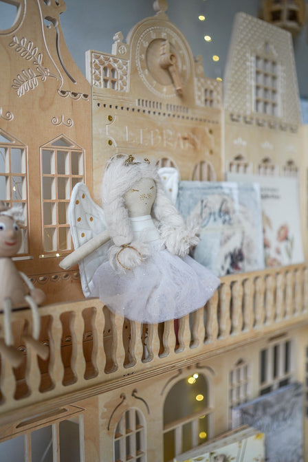 Wandpoppenhuis Bibliotheek