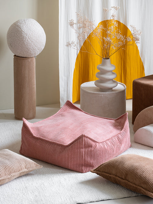 Pouf carré en mousse rose - WigiWama