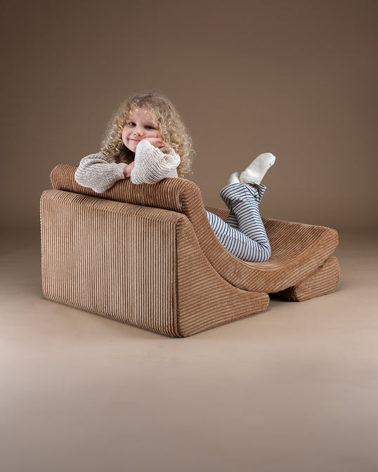 Toffee Moon Chair - WigiWama