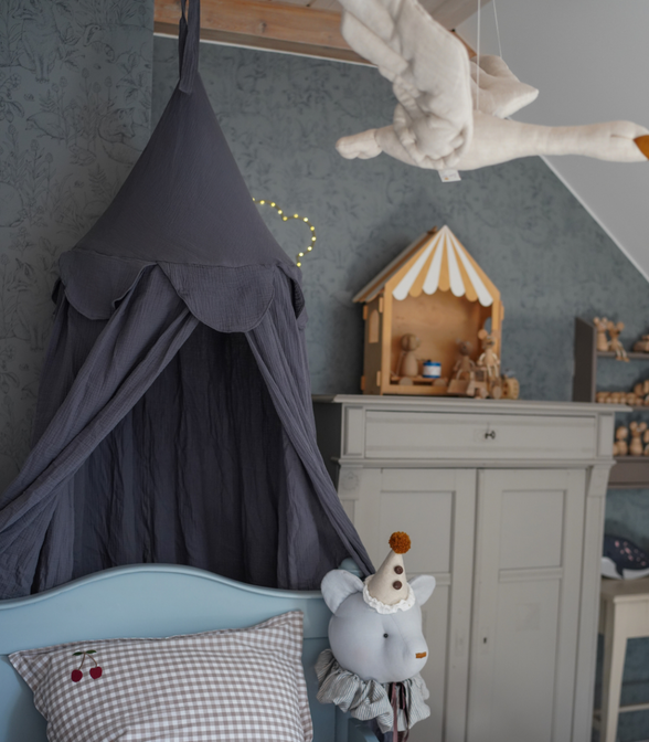 Camel canopy with gold dots