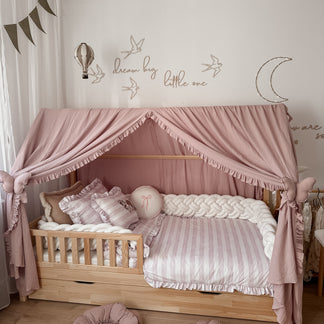Bedhemel mousseline met ruffle voor een bedhuisje