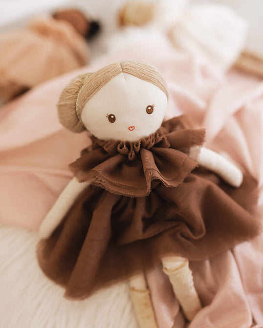 Pop Maggie Lu - Mme Ertha