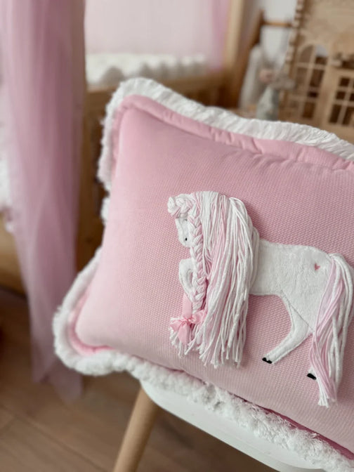 Coussin fleur en peluche