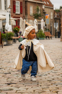 Bouclé hat