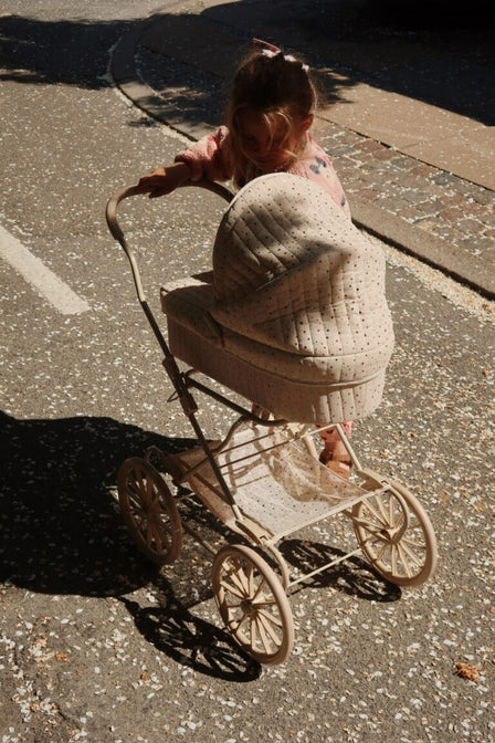 Poppenwagen Tulle
