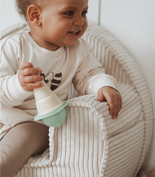 Rib stoel Off White - met geborduurde naam