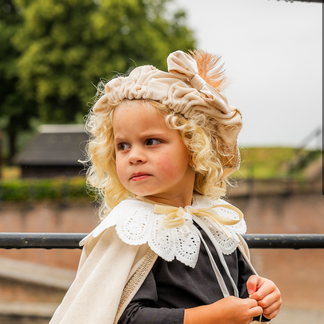 Pietenmuts Gepersonaliseerd – Creme met Strik