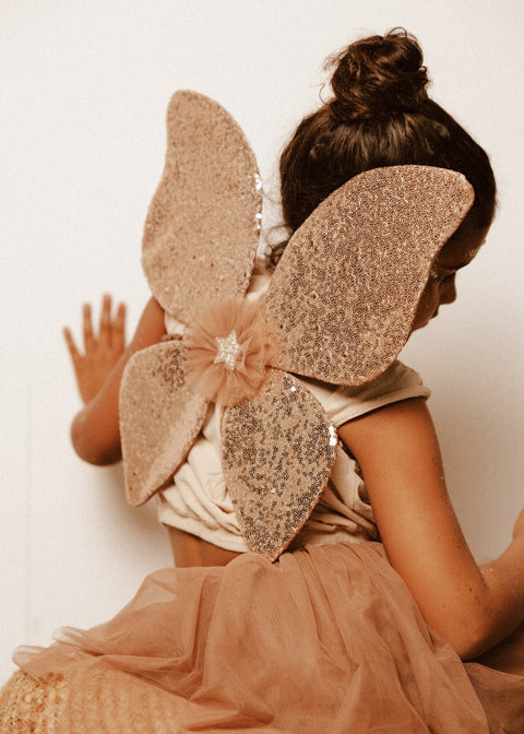 Pop Loretas Fallen - Mme Ertha