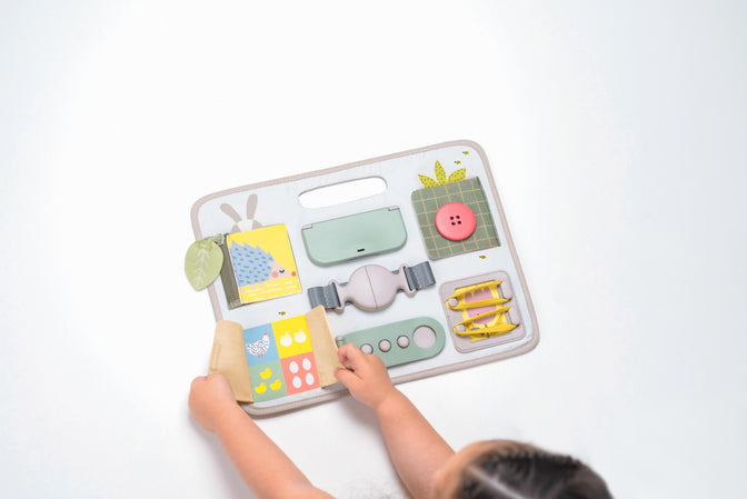 Activity Buckles Board - Taf Toys