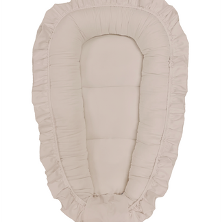Babynest met ruffle beige