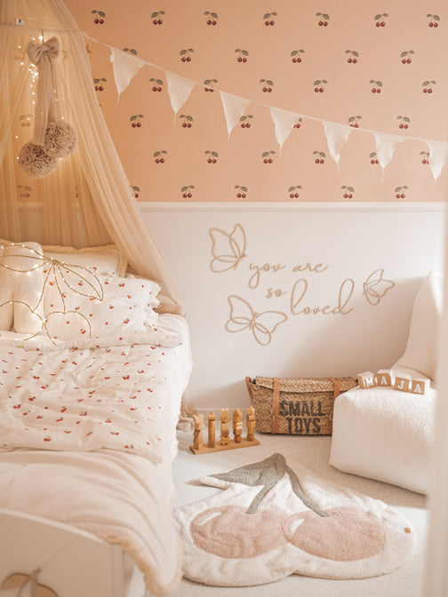 Houten set vlinders met tekst "You are so loved"
