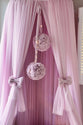 Bedhemel Tule met pompons