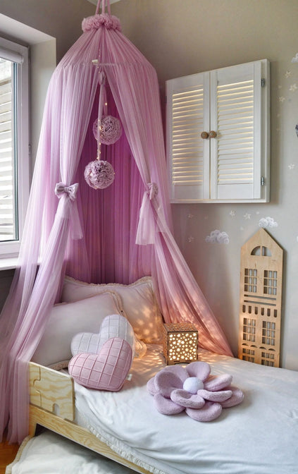 Bedhemel Tule met pompons