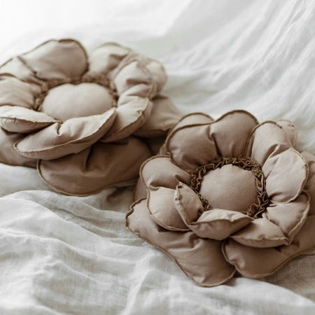 Bloem Kussen Decoratief – Beige
