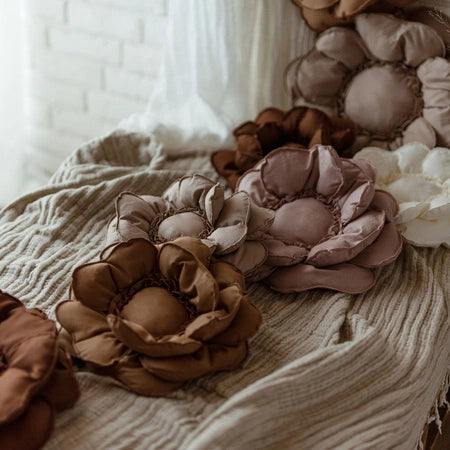 Bloem Kussen Decoratief – Beige