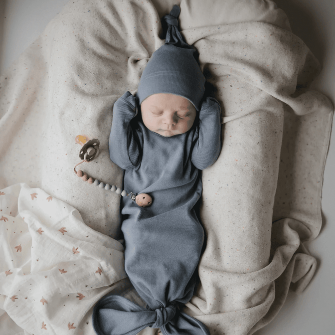 Geknoopte baby slaapzak/romper ribbed Tradewinds