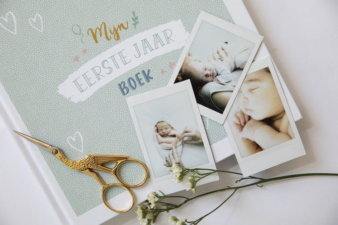 Mijn eerste jaar boek - mint - Universe collectie