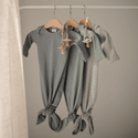 Geknoopte baby slaapzak/romper ribbed Grijs