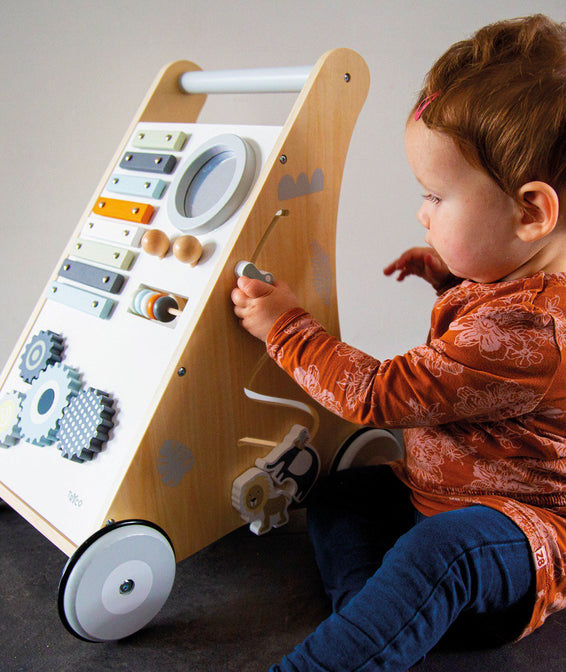 Houten Activity Walker