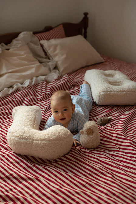 Teddy letter kussen wit L